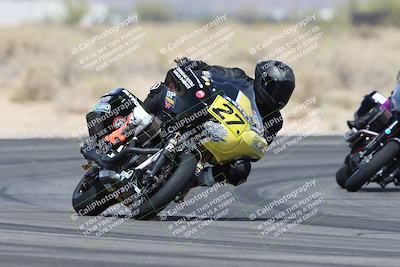 media/Apr-26-2025-BRL Bagger Racing League (Sat) [[9e270f465f]]/3-Super Street Baggers Qualifying/